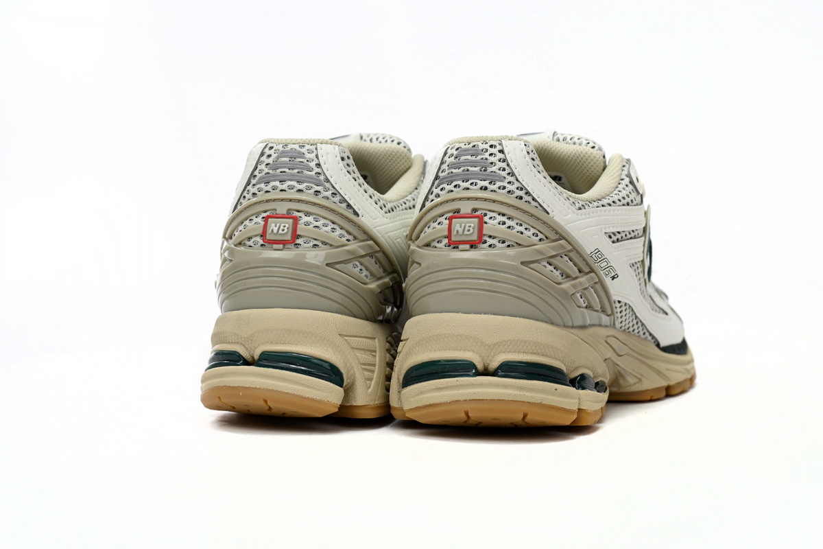 New Balance 1906R 'White Green' M1906RQ - Premium Athletic Sneakers New Balance 1906R 'White Green' M1906RQ - Premium Athletic Sneakers