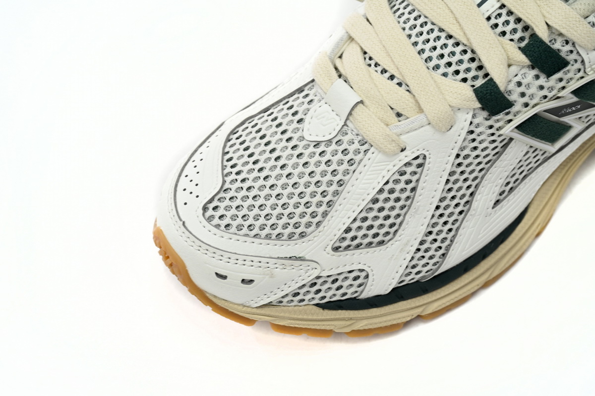 New Balance 1906R 'White Green' M1906RQ - Premium Athletic Sneakers New Balance 1906R 'White Green' M1906RQ - Premium Athletic Sneakers