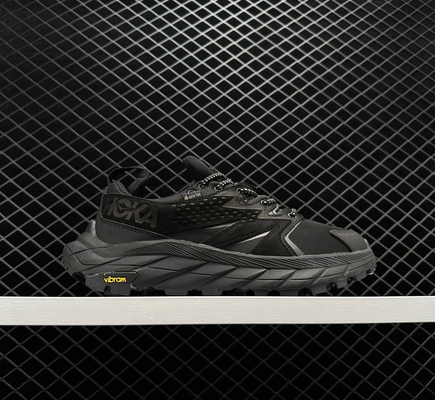 Hoka One One Anacapa Low GTX Black - Lightweight Waterproof Trail Shoe