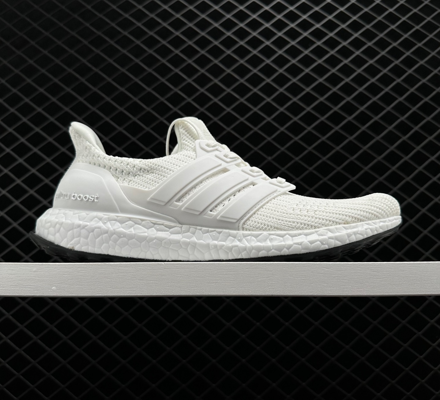 Adidas UltraBoost 4.0 DNA 'Cloud White' FY9120 - Stylish and Comfortable Sneakers