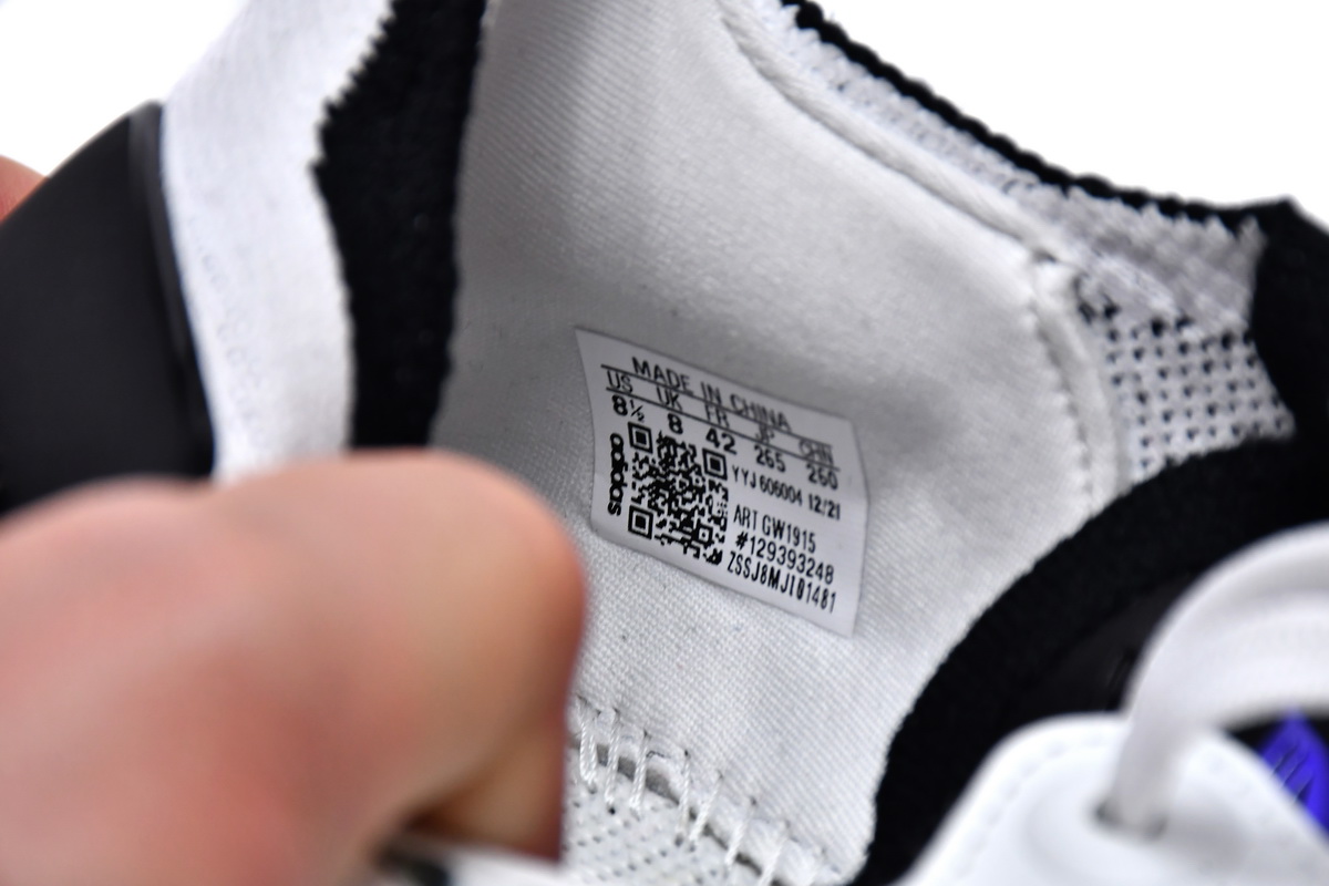 Adidas Ultraboost 22 Cozy Wear-Resistant White Black - Unisex GW1915