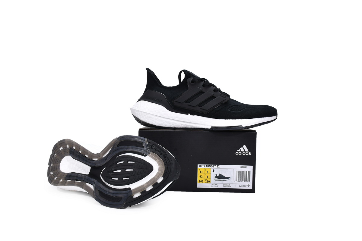 Adidas UltraBoost 22 'Black White' GX3062 – Superior Comfort and Style