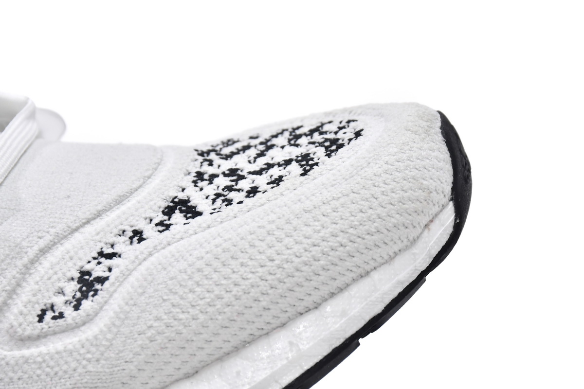 Adidas UltraBoost 22 'Non Dyed Zebra' GX5573 - Premium Running Shoe