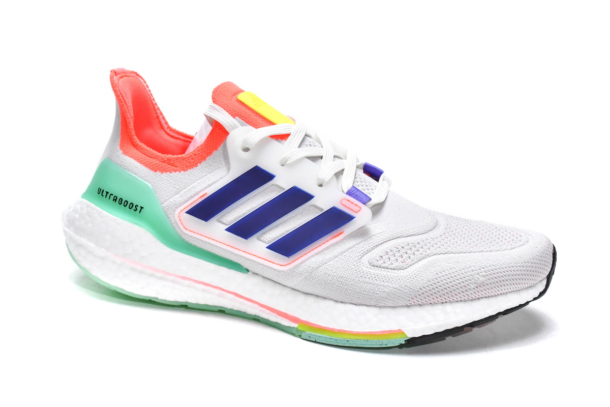 Adidas Ultra Boost 2022 Dazzling Color FY8688 - Unmatched Style and Performance