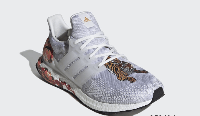 Adidas UltraBoost OG 'Chinese New Year' FW4313 - Limited Edition Sneakers